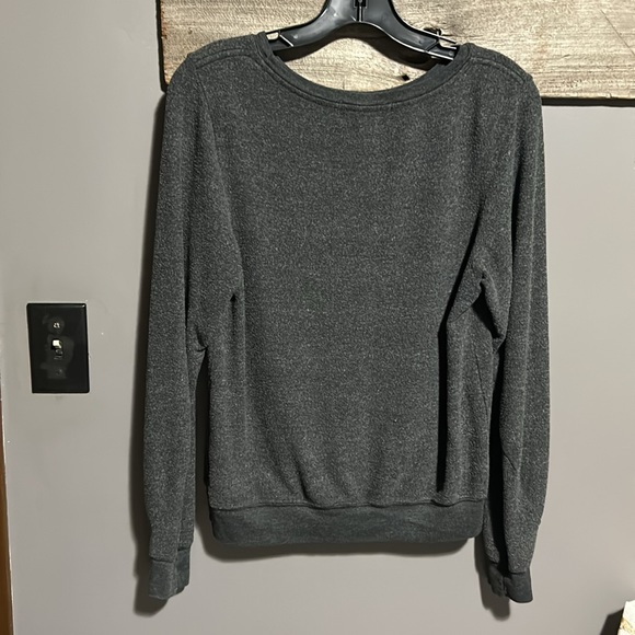 Revolve Wildfox Y2K style graphic crewneck sweatshirt 🌞 - Picture 2 of 11